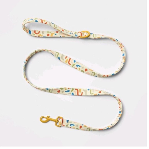 Fabric Dog Leash And Waste Bag Holder - Boots &
Barkley™ - Picture 4 of 11